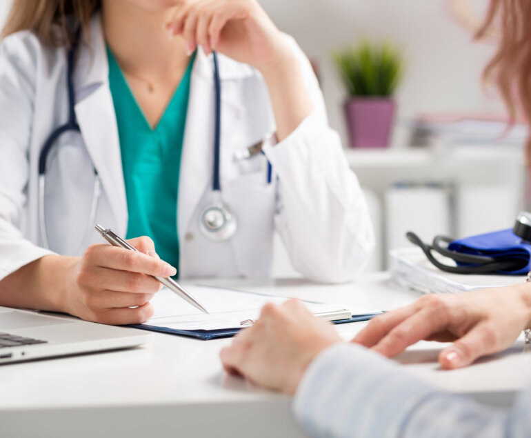 Holistic Medicine Supports Women’s Reproductive Wellness