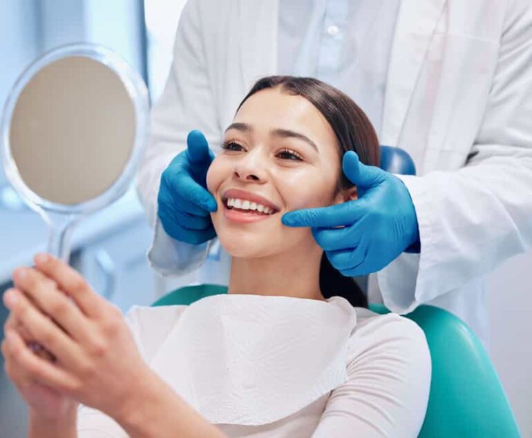 Teeth Whitening in Dubai